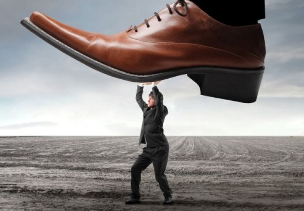 58f5b46c 1ae0 44e2 802b 78eb0a0a0a6c poniz