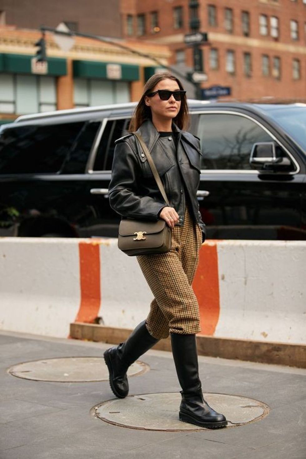 58f82679620d8cd4e815d1ca9639504d