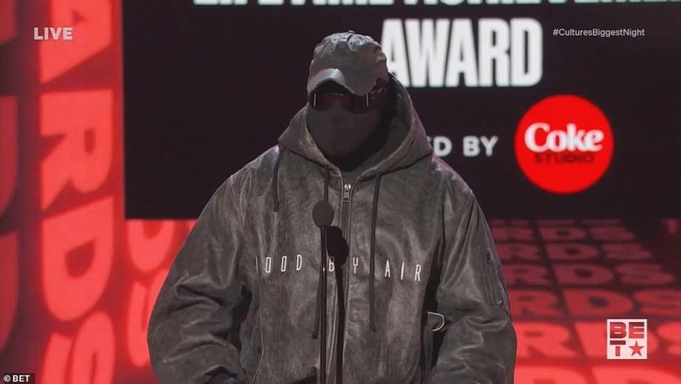 59559141 10955649 Crown How do we crown our kings How do we appreciate our kings T a 72 1656309022608