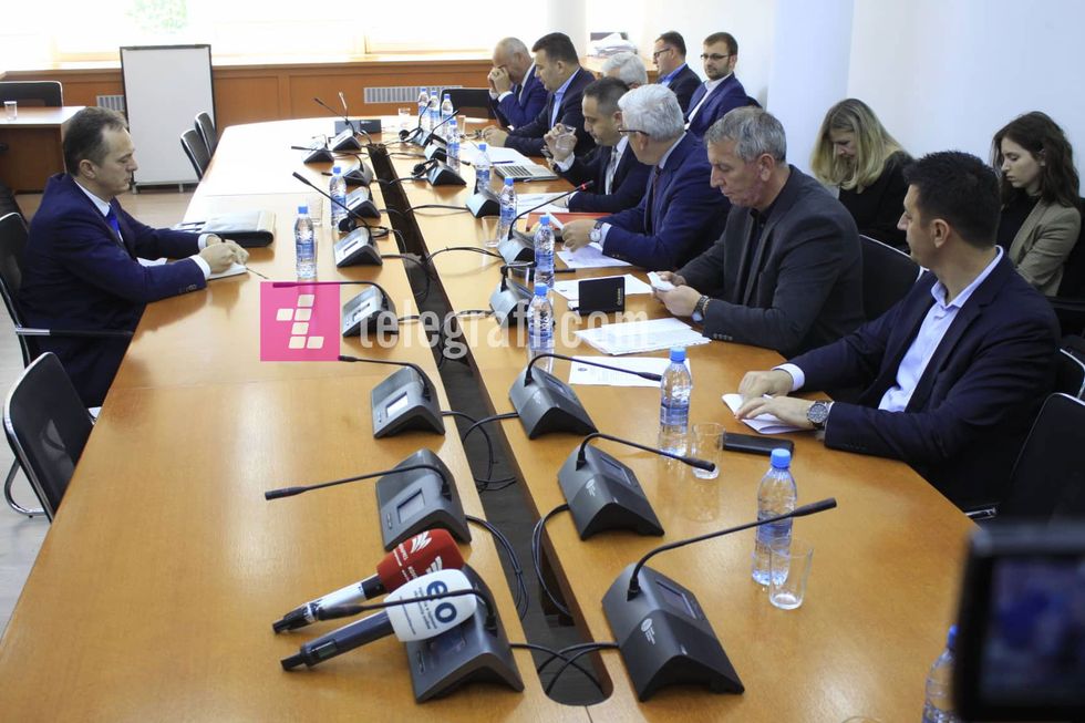 59760261 2279356488817186 6842321921200095232 n