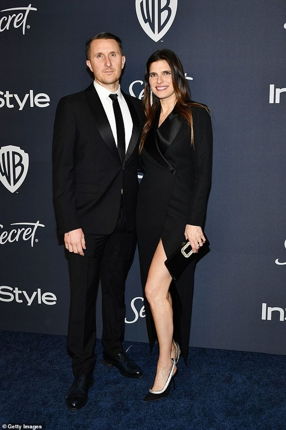 59869157 10982207 Common ground Bell also shares two kids with her former husband a 27 1656990591215