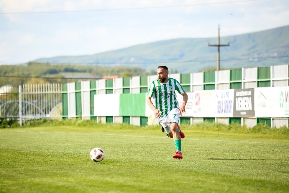 59922884 2791062537603147 2010203488058867712 n