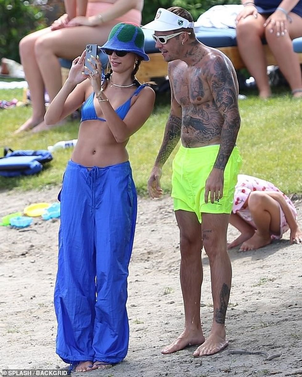 59949439 0 Couple goals While on his day of fun in Idaho Justin was seen we a 56 1657138019070