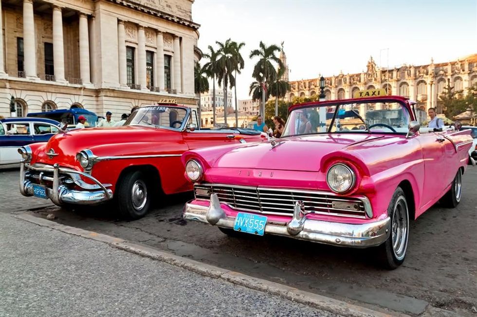 5a90b7e3 d339 4c8d a931 310895b3fa00 Cuba taxis