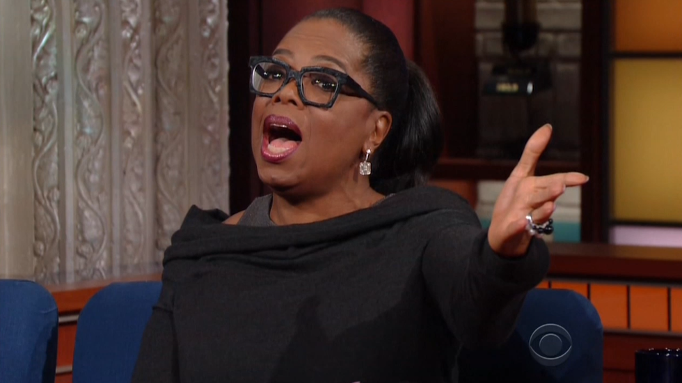 5a99e520 d25f 11e6 9efd c780d72e5d17 SuperFanTV s2017e001D NIGHT ColbertOprah th