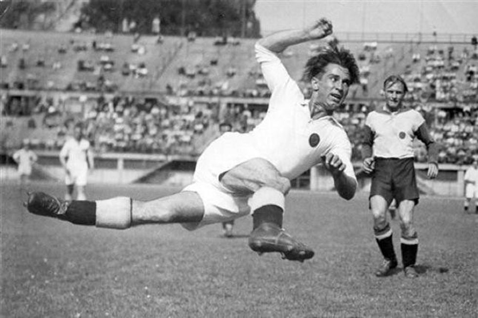 5abb8f28ae78490ae4390a82