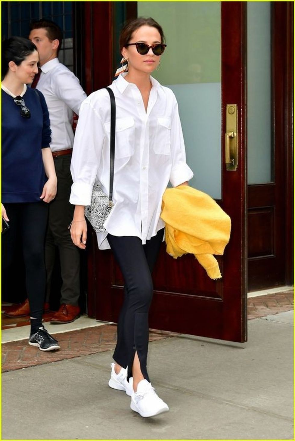 5b5de93b5632d203a046e5b0