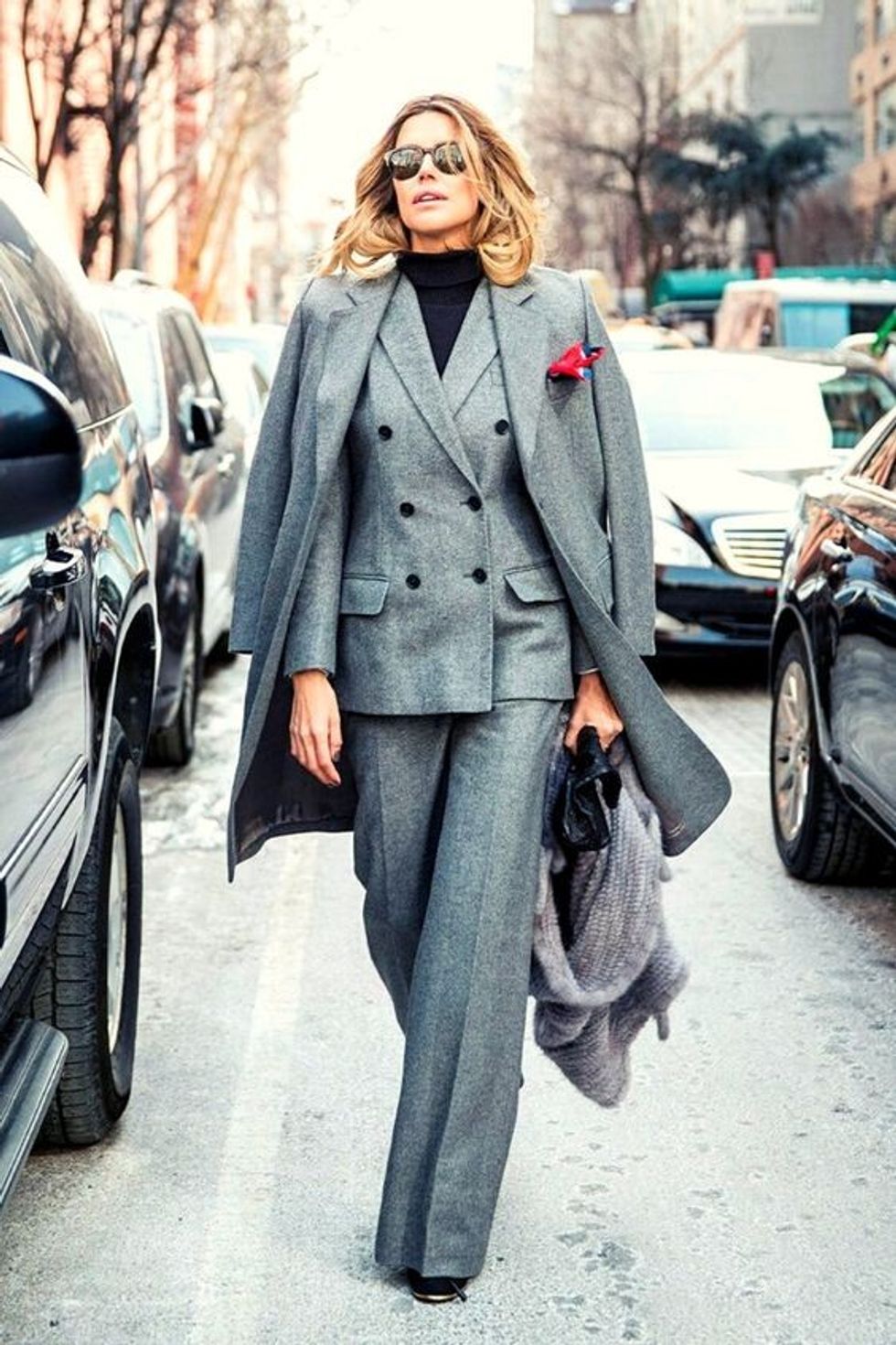 5bf1def1acb44993d9e3082