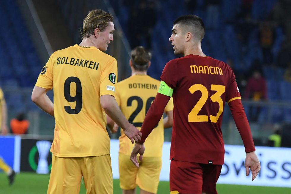 5eb444e9 bd1d 4b5e 89a9 eb25c845bb7c