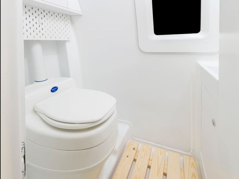 5eeb9de22618b9281d7c238c