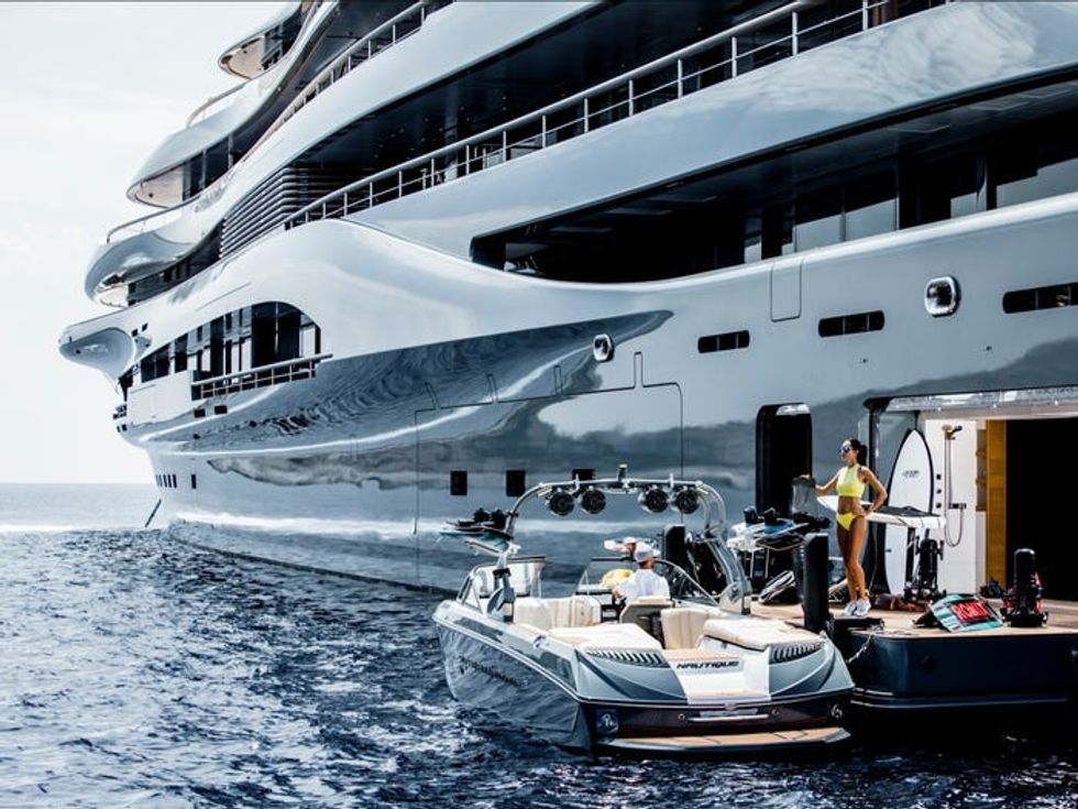 5ef36899f0f4196ed610ff16