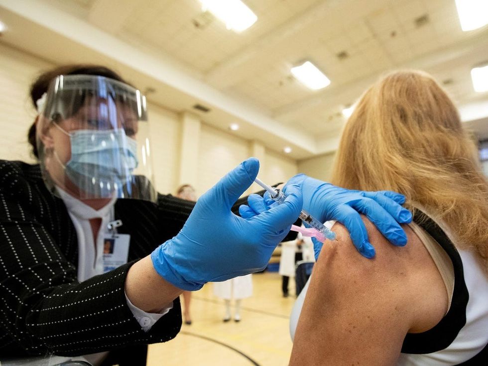 5fd953fe6524f10019792419