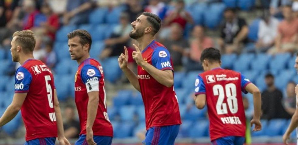 6 ersun yanal yardimcisini trabzona gonderecek baselin iki yildizi izlenecek 156999959219