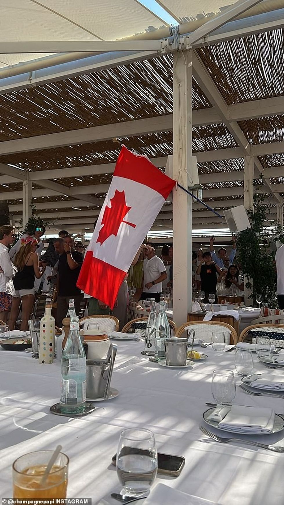 60521565 11034561 image a 12 1658383983972