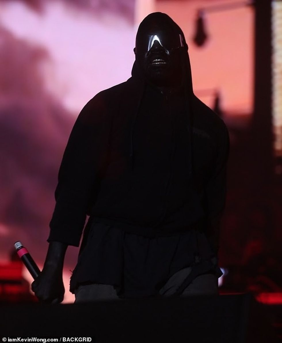 60602005 11041385 image m 118 1658557058312