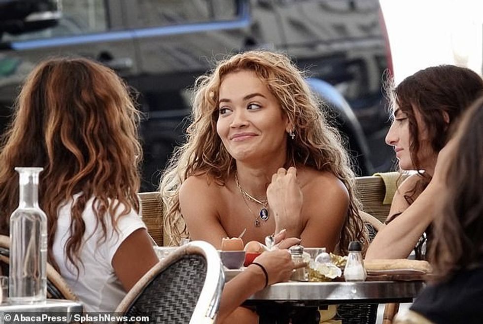 60840085 11061261 image a 172 1659099362534