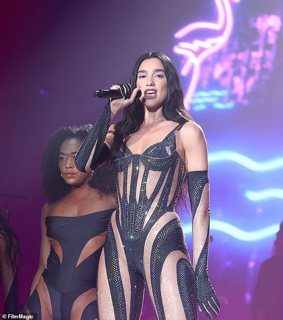 60866801 0 image a 2 1659161480913