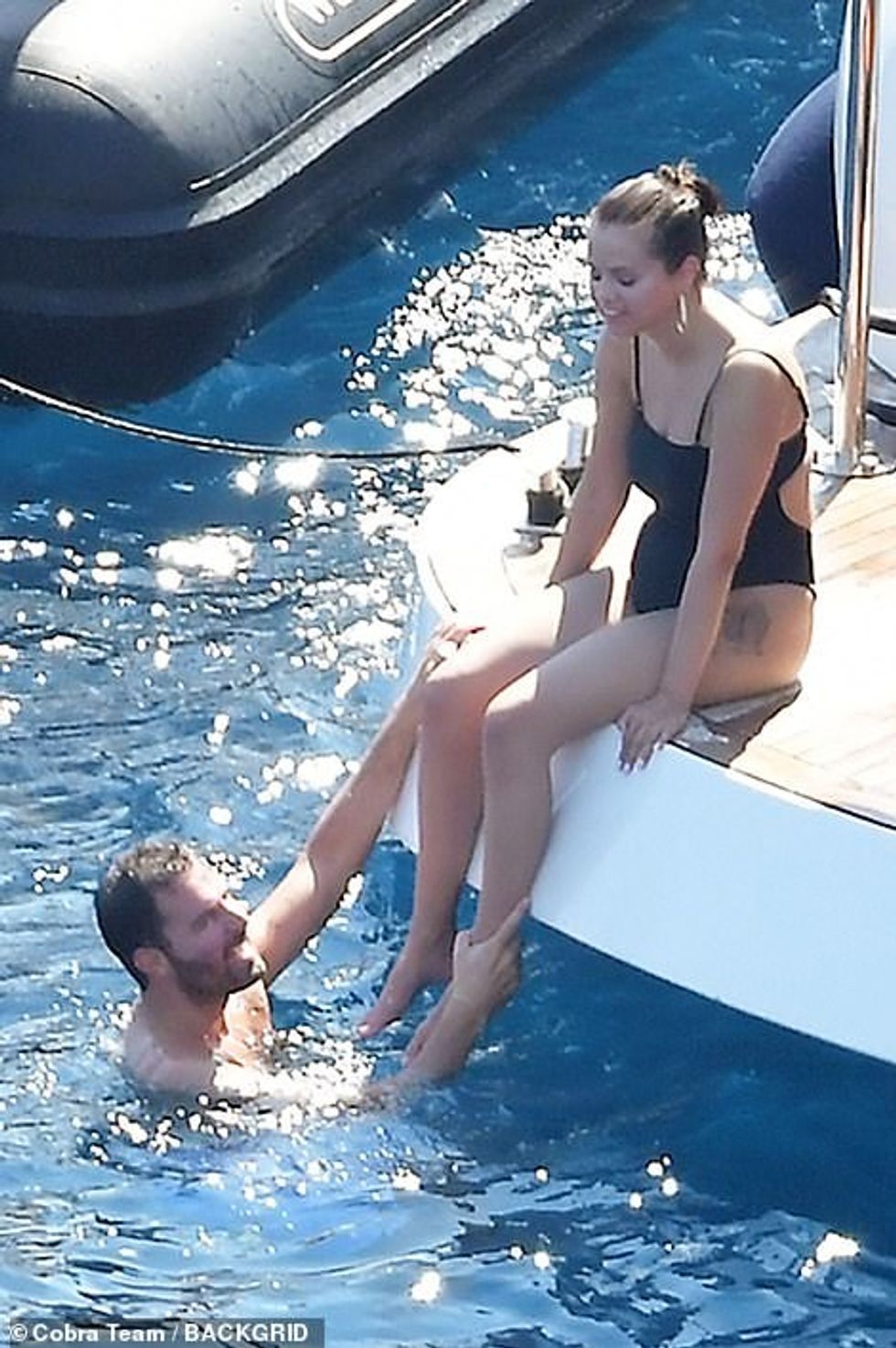 61036711 11077999 image m 119 1659550603800 1