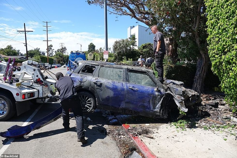 61120325 11085985 Firefighters were able to get the flames out within about an hou a 11 1659767420797