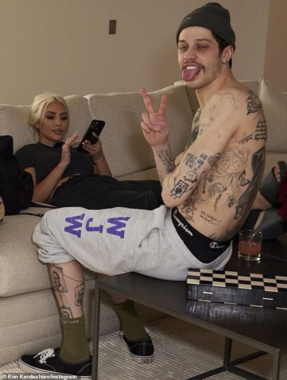 61121919 11086237 Trouble News of their split comes a day after a source told Peop a 9 1659761574675