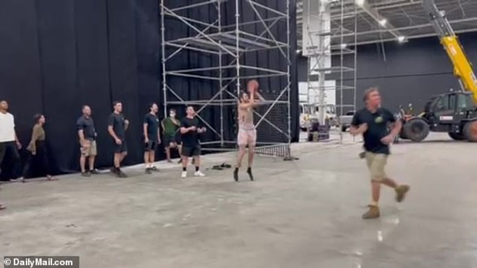 61122397 11086237 image a 85 1659749340692