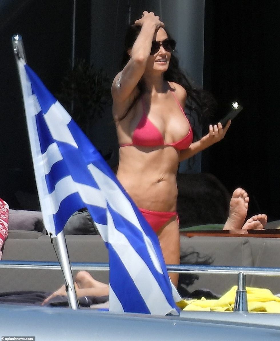 61404001 0 image m 117 1660580962095