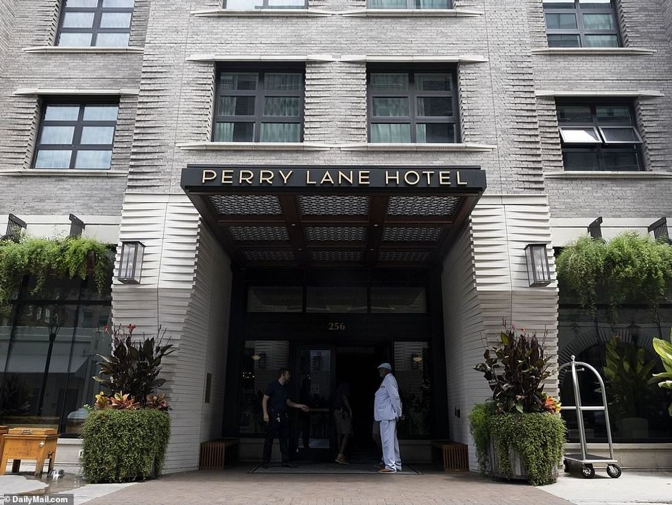 61588529 11132263 The newlyweds block booked 40 rooms at luxurious Perry Lane in S a 83 1661112385003