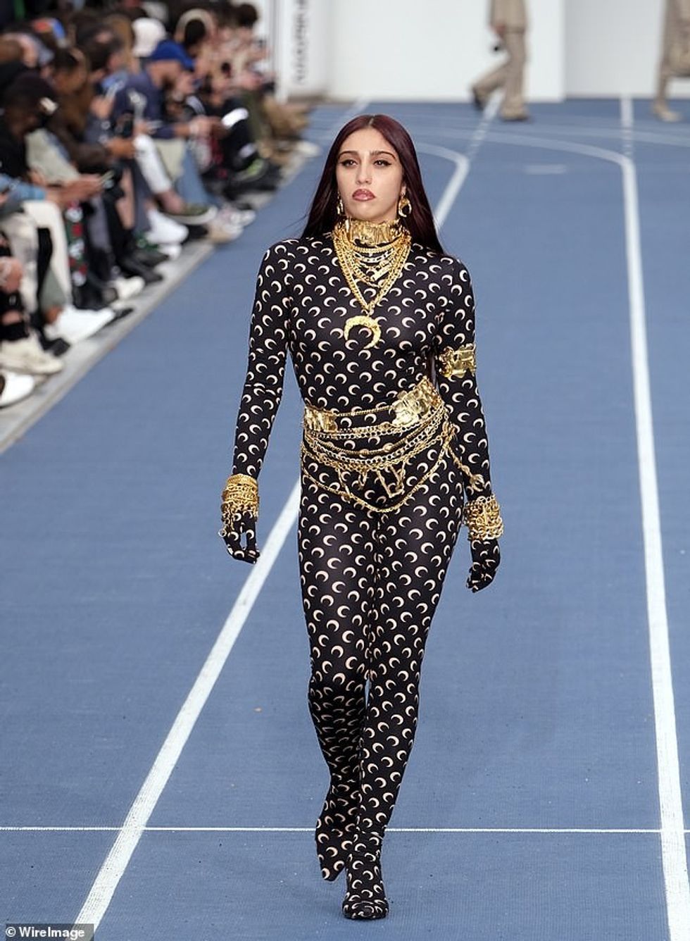 61690149 11142091 Talented Alongside music the former college student has also dap a 151 1661356672387