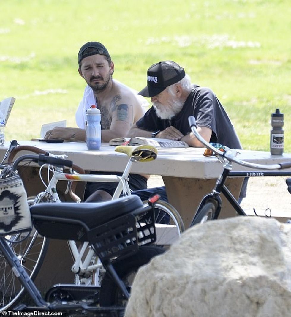 61739703 11147303 In June LaBeouf was spotted reuniting with his estranged father a 1 1661481387297