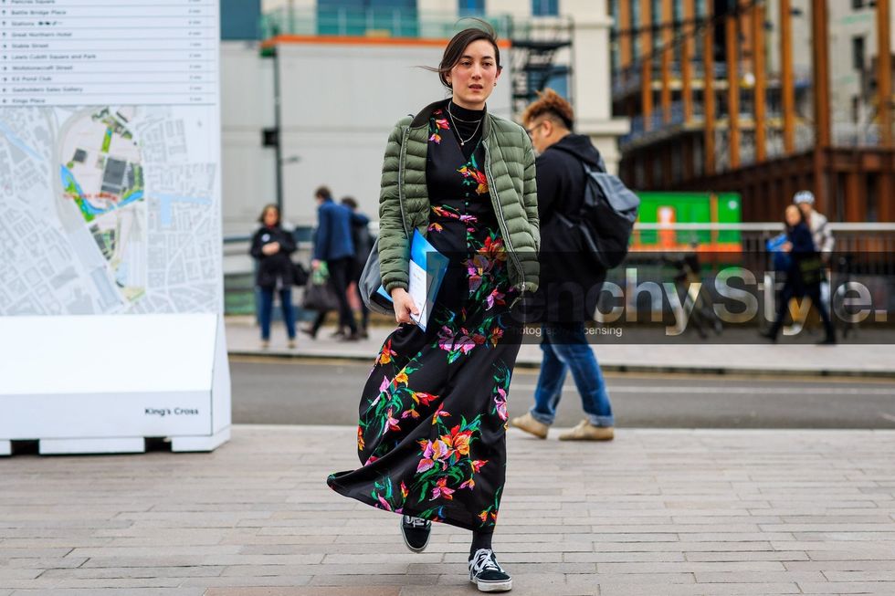 61K3Z343W1YTS301T2AQY0