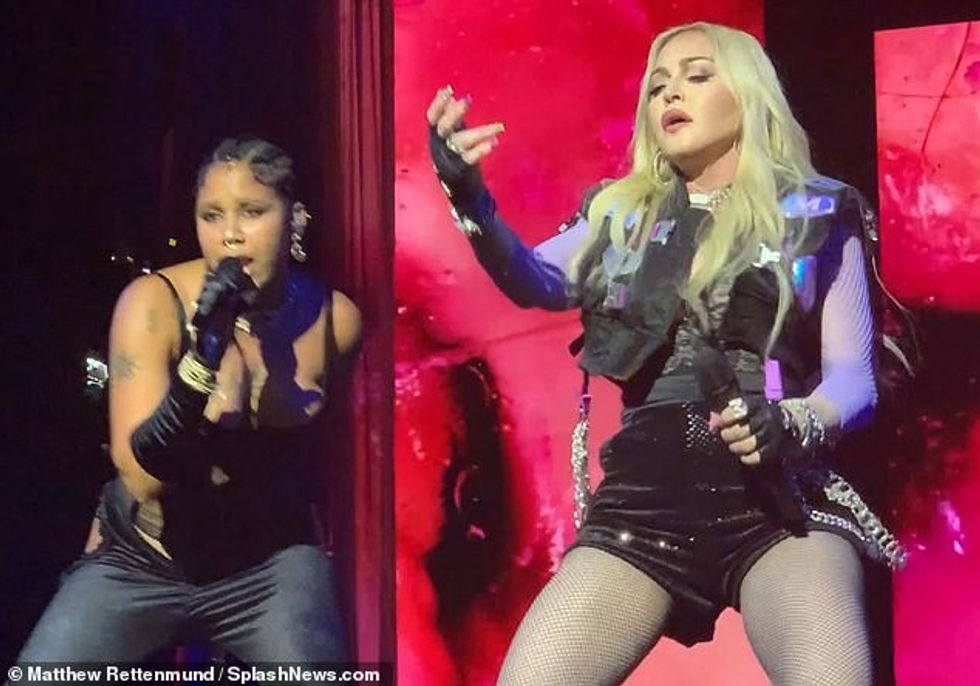 62139271 11187263 Onstage Tokischa came up with the idea to shoot the video in Was a 15 1662509672505