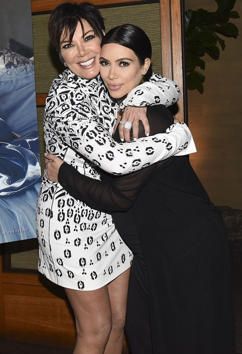 62289419 11201145 Other drama In a ShadeRoom post Ray J commented You telling peop a 79 1662878916561