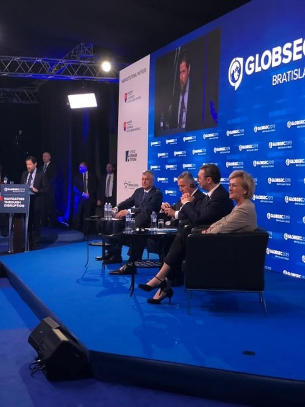 62328275 2648272188535733 1575382996171620352 n