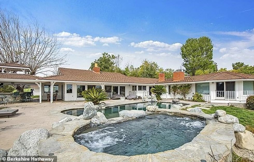 62335651 11204757 image a 3 1663020010393