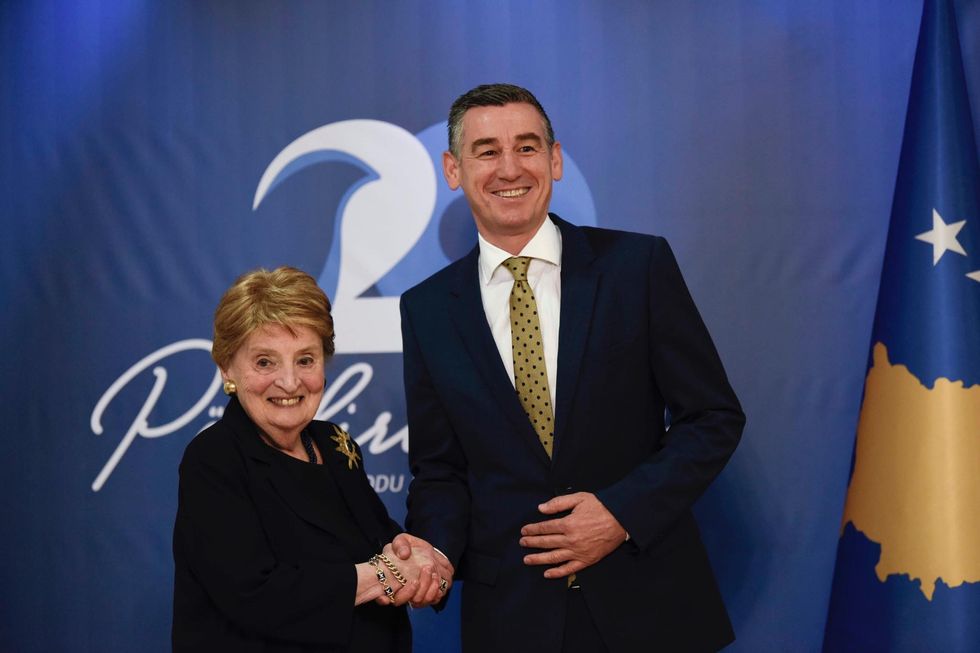 62359937 906828372997711 4301340142704001024 n