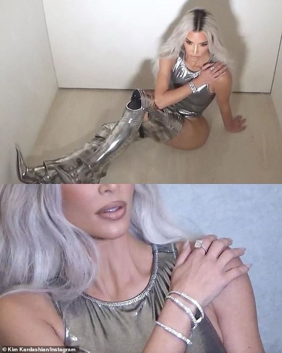 62376405 11209361 She really wants to show it off Kim went out of her way to hawk a 8 1663108219742