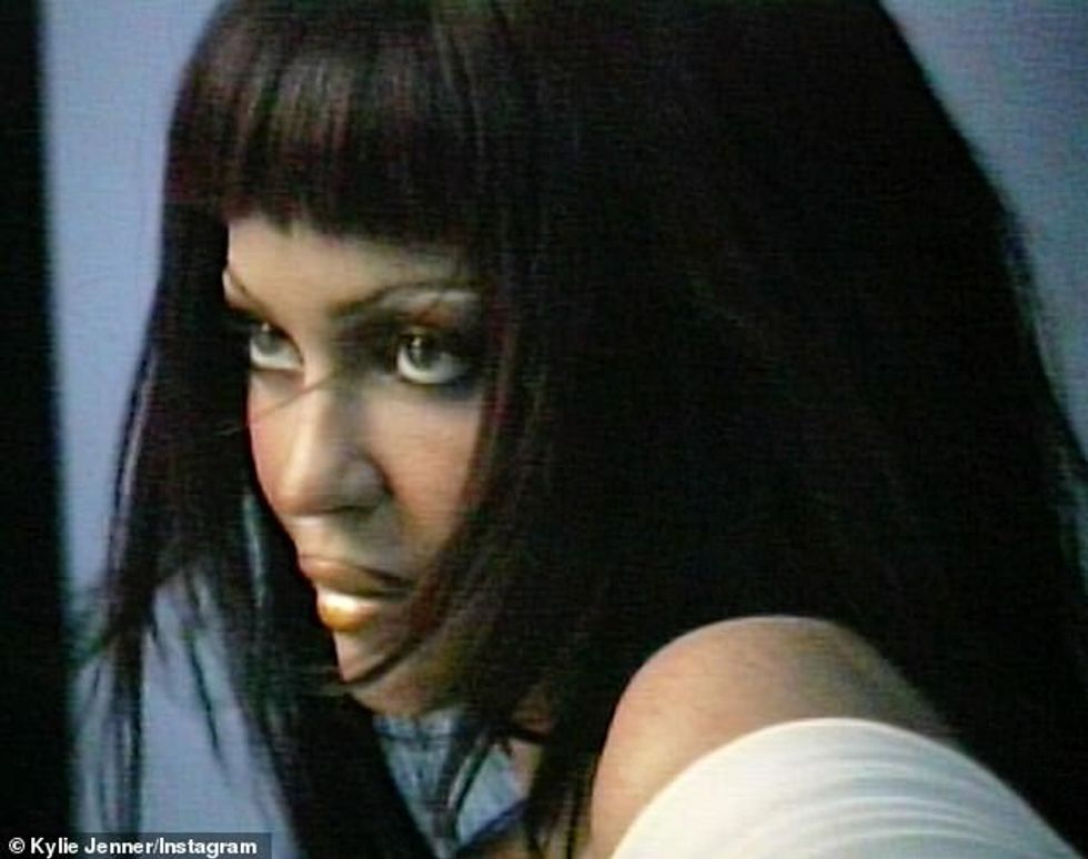 62519239 11223345 image a 17 1663459879484