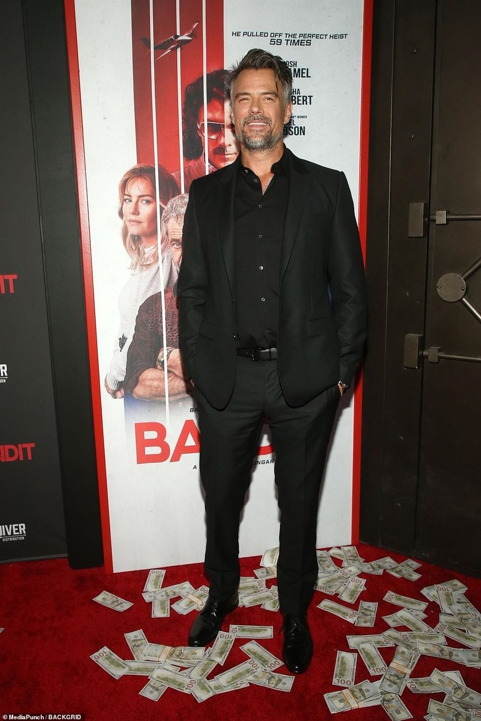 62680699 11237791 Onward and upward The actor later moved on with Mari and he conf a 10 1663828132052