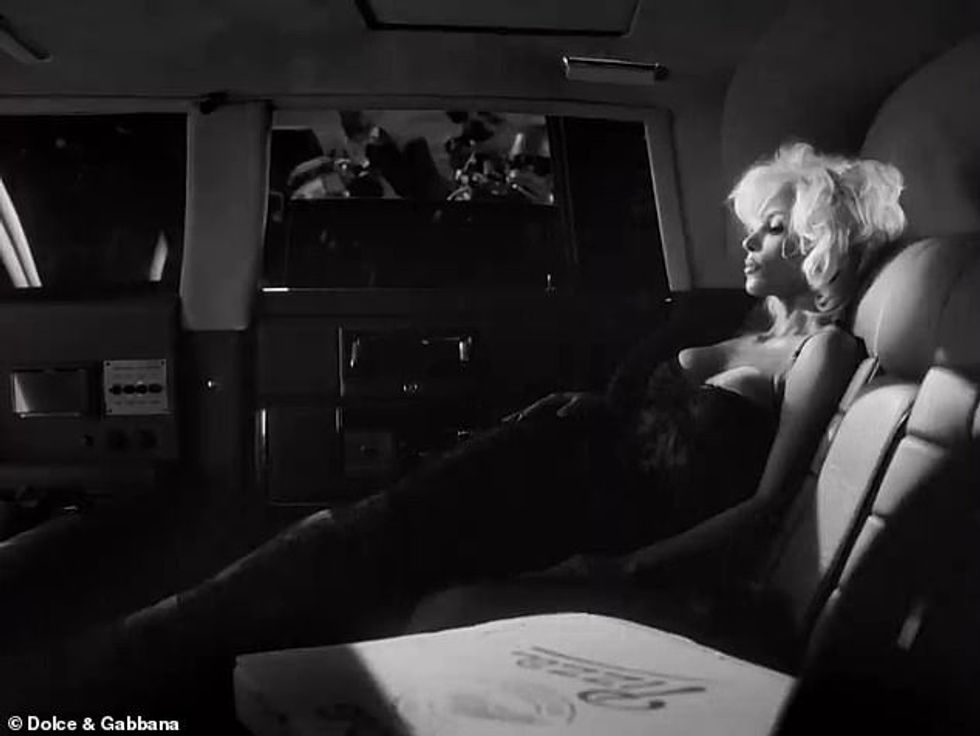 62703723 11240155 image a 54 1663868682469