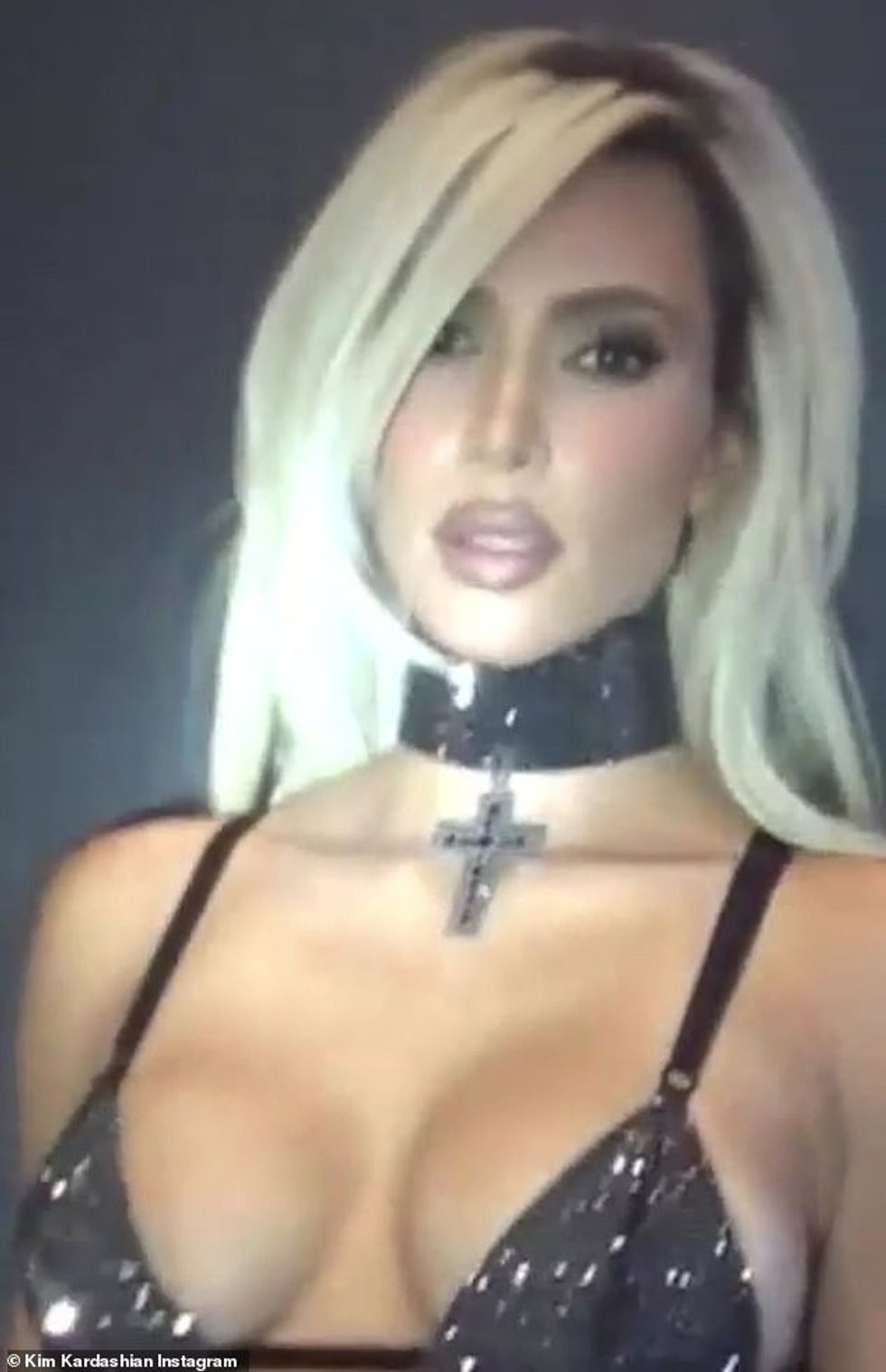 62830043 11253301 Fashion guru Kim had the chance to showcase her Ciao Kim collect a 132 1664253669657