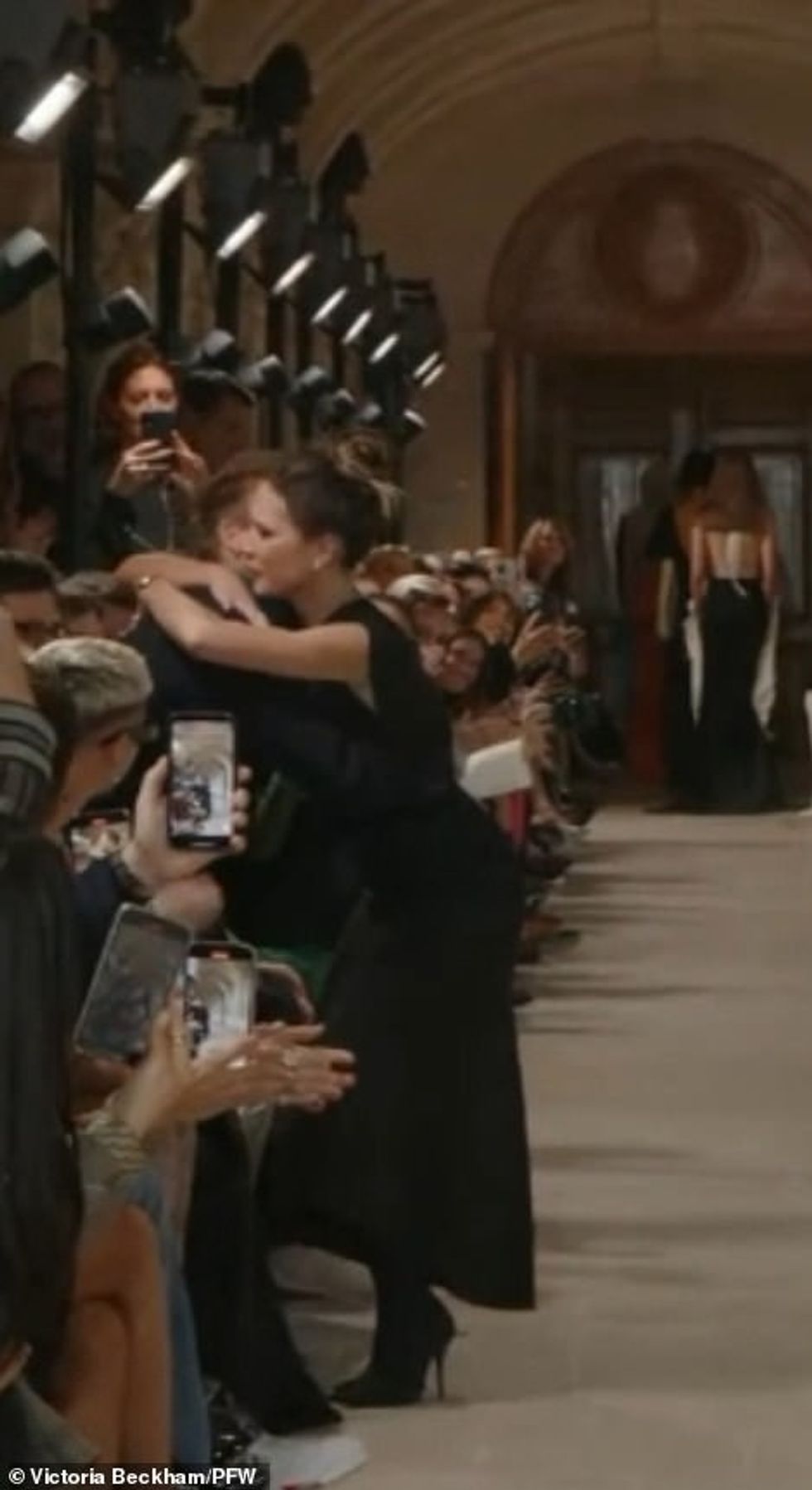 62978509 11269431 Emotional The fashion designer was overcome with emotion as she a 16 1664619024662