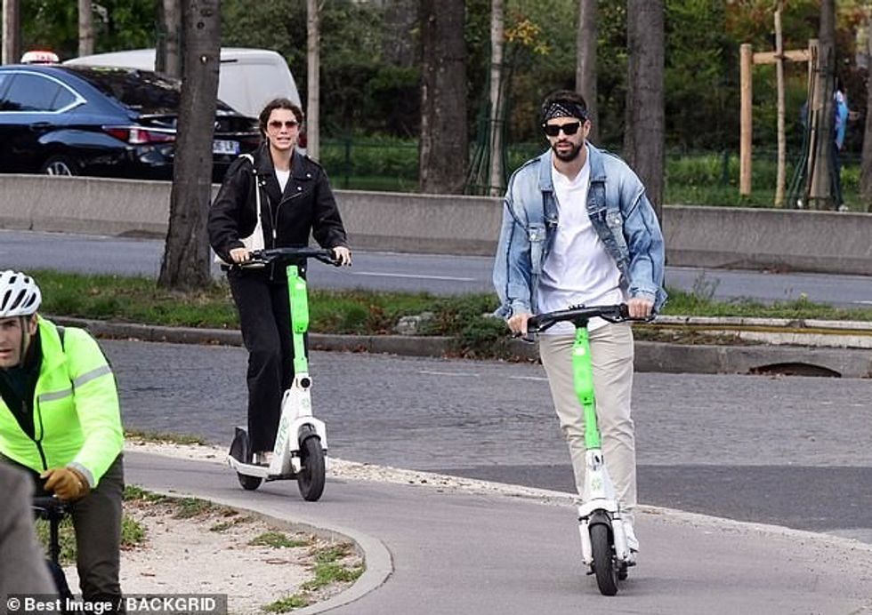 63001419 11269915 image a 34 1664635909118