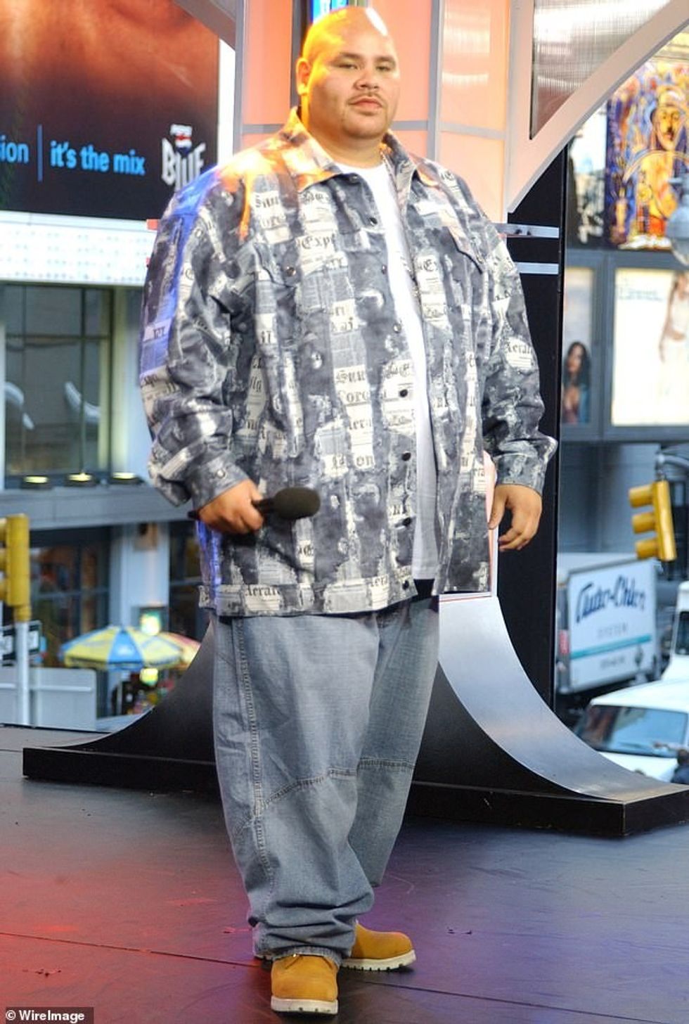 63157097 11285011 Wow The 52 year old who used to weigh over 400lbs and suffered f m 139 1665007266053