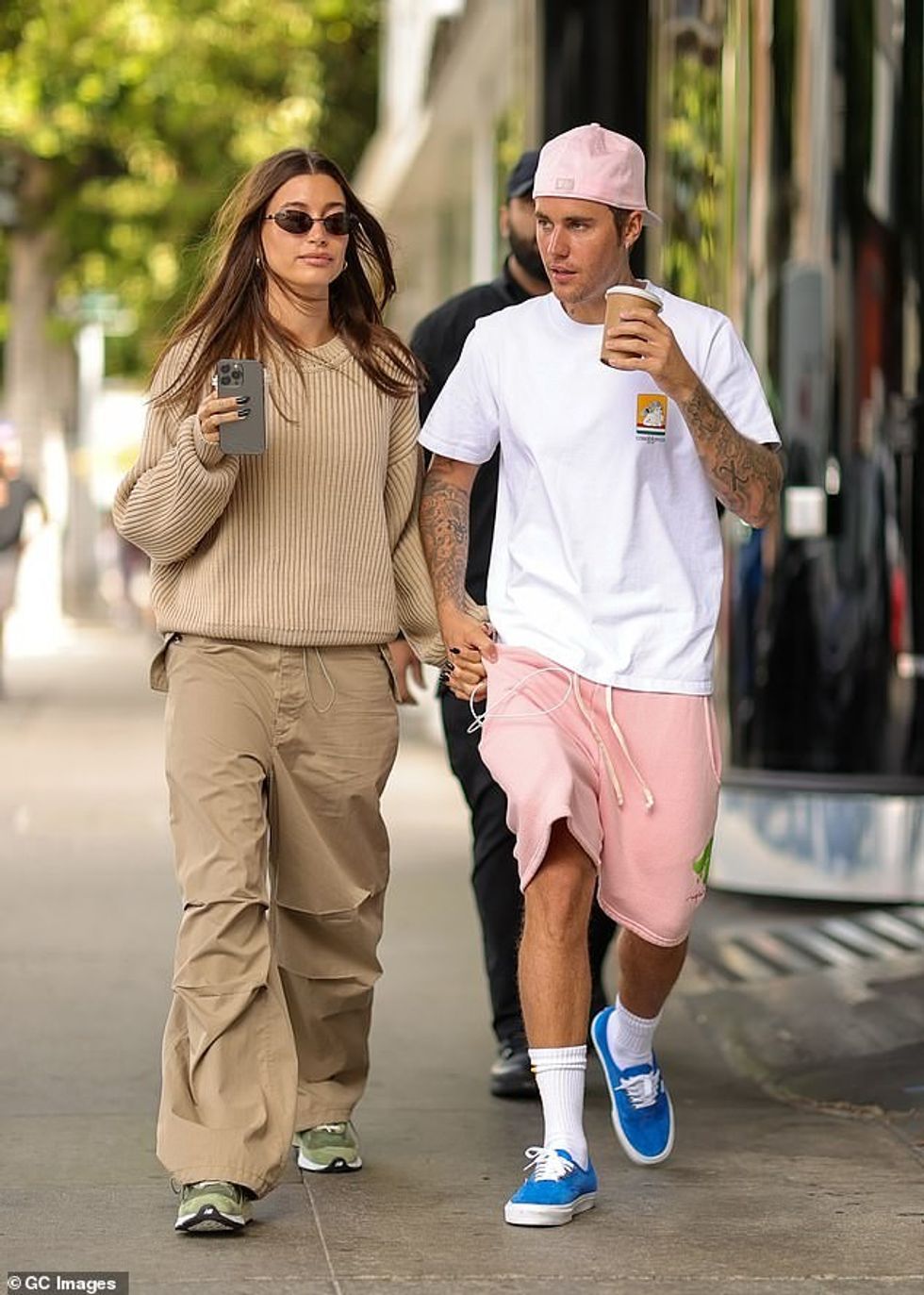 63165761 0 image a 2 1665027181160