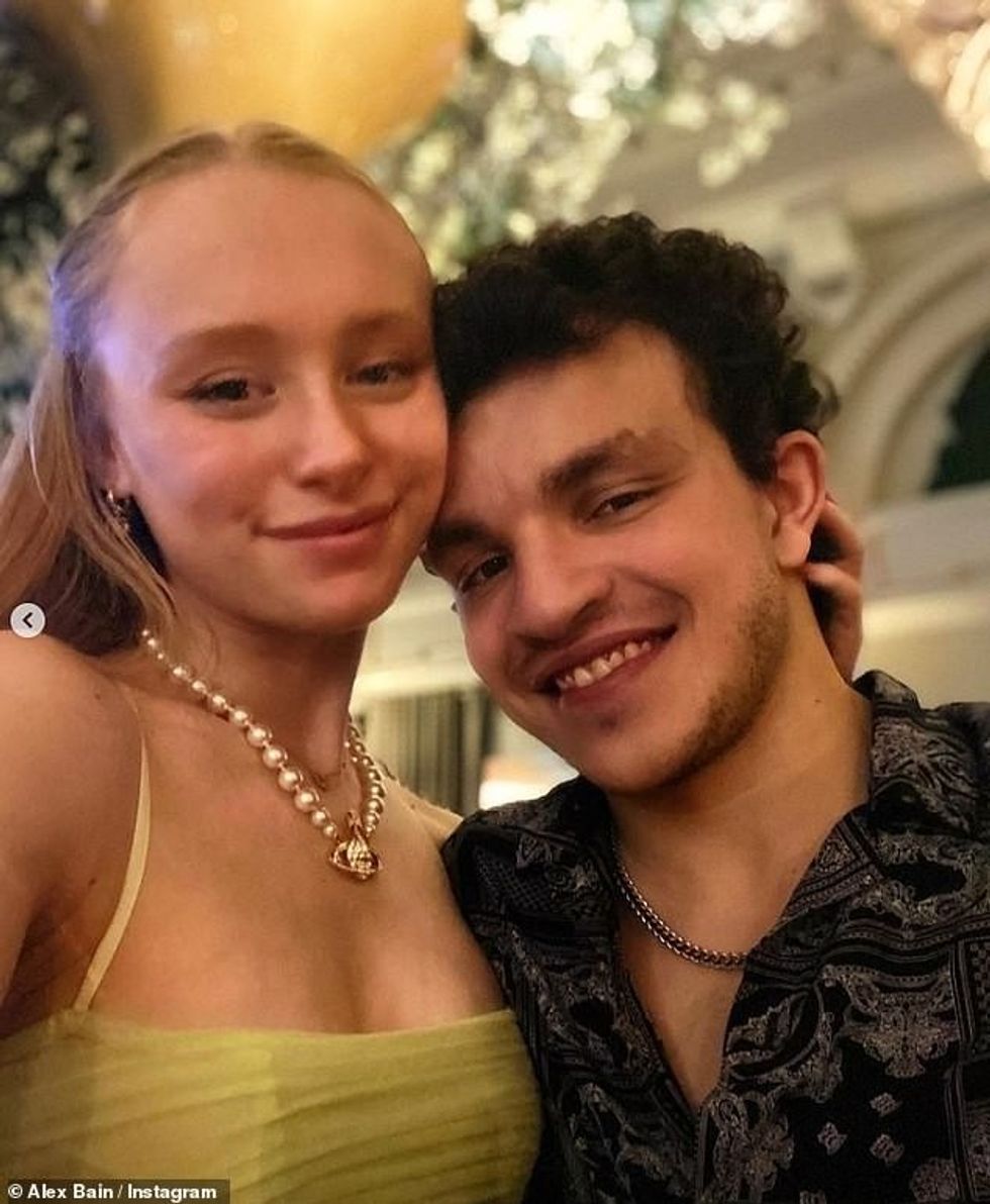 63295981 11954257 OVER Coronation Street star Alex Bain 21 has reportedly split fr a 58 1681042770036