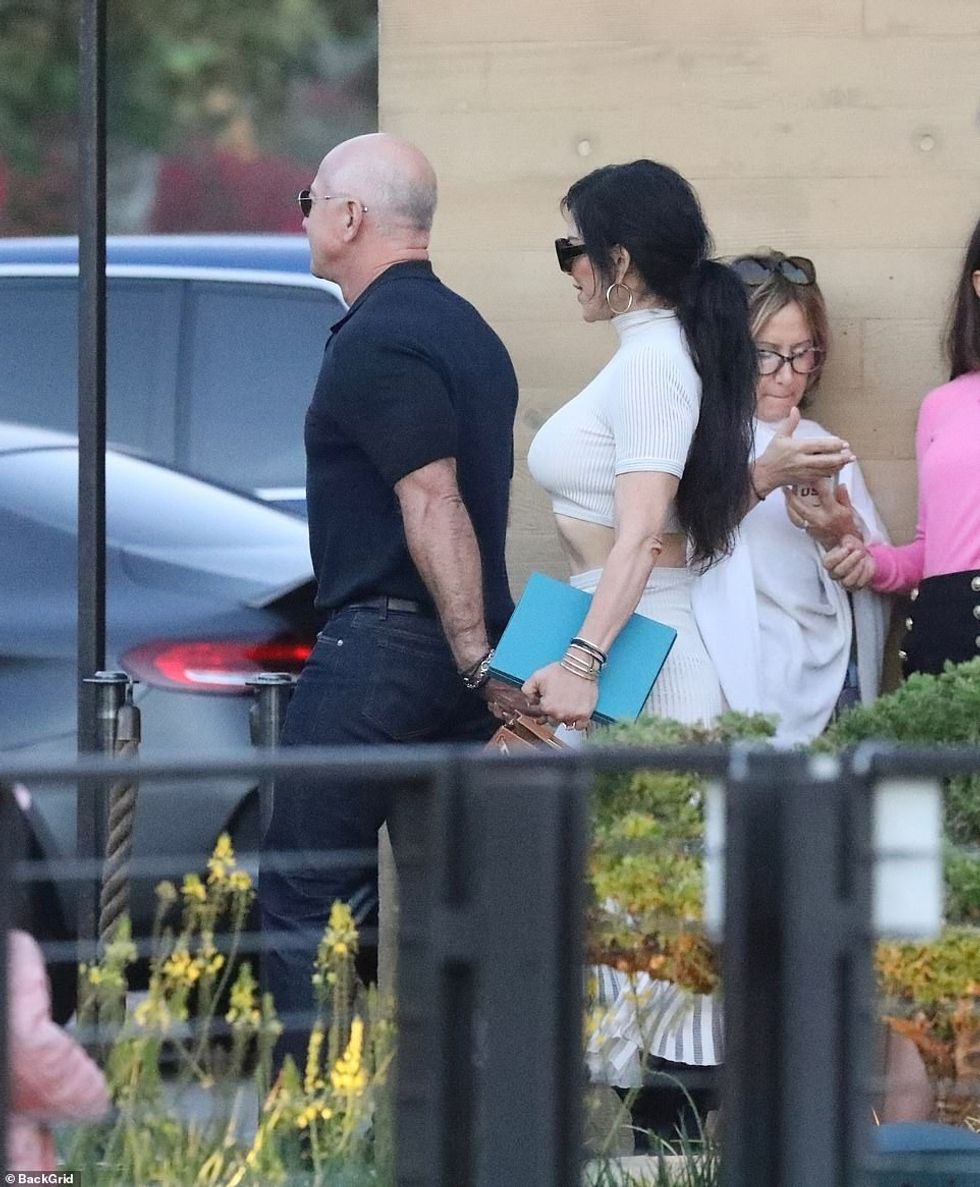 63310225 11299955 image a 50 1665420873418