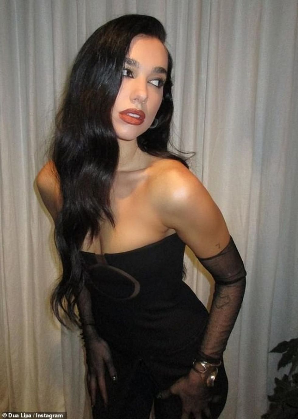 63503105 11318815 image a 107 1665843275475