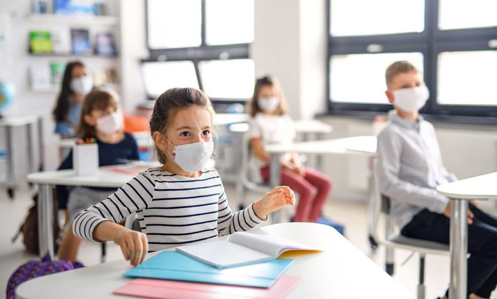 6367697 kids mask edited