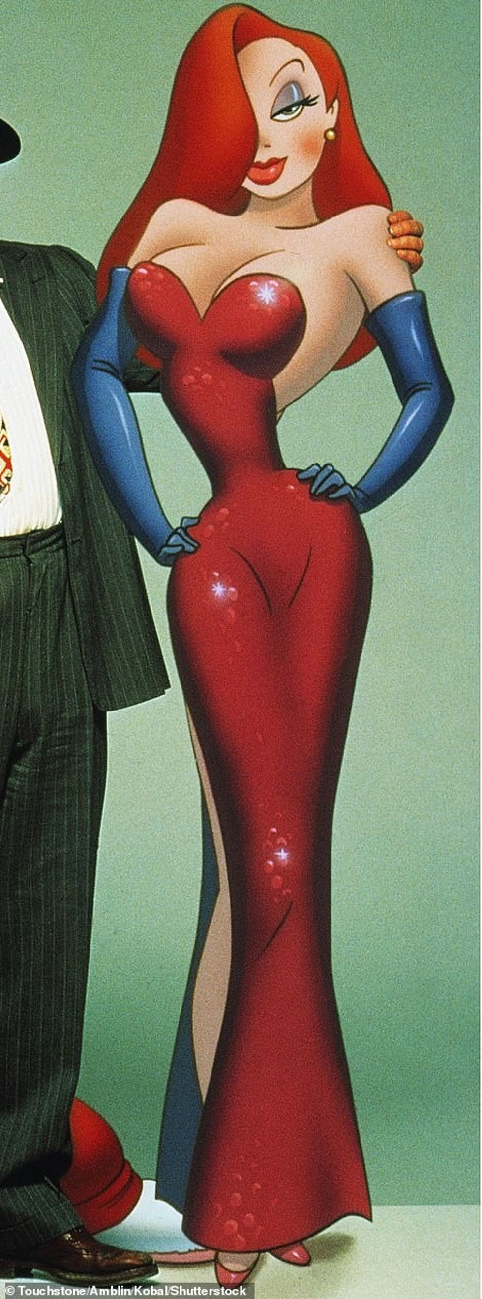 63857283 11355237 Rocker Her husband to be 32 cut an edgy figure in a barely there a 8 1666763077723