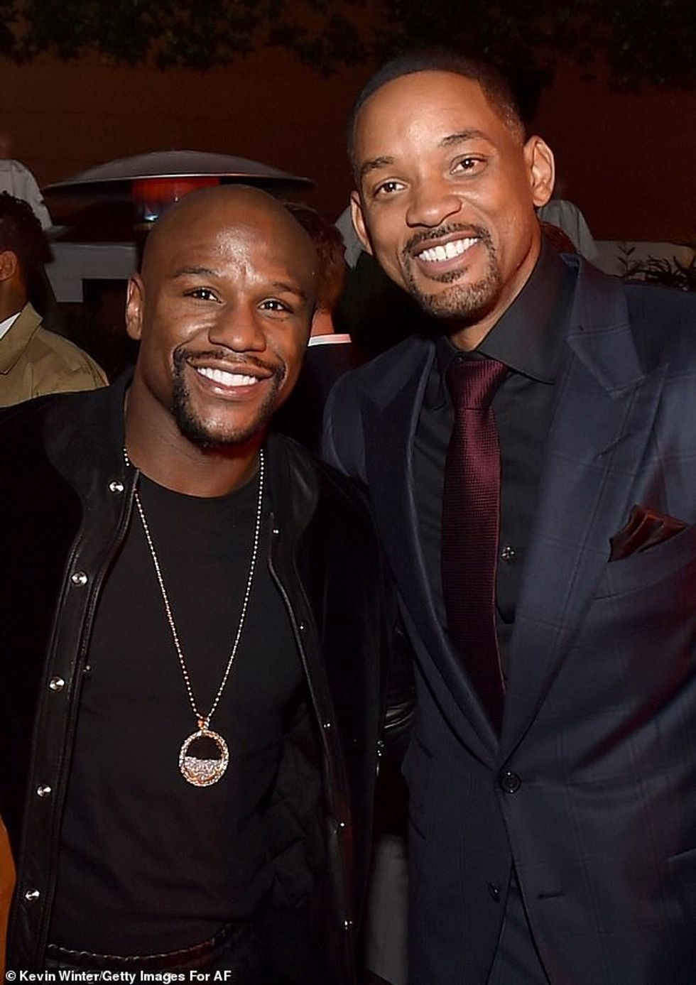 63961011 11366829 Pals Will Smith has revealed boxer Floyd Mayweather called him h a 45 1666990253782